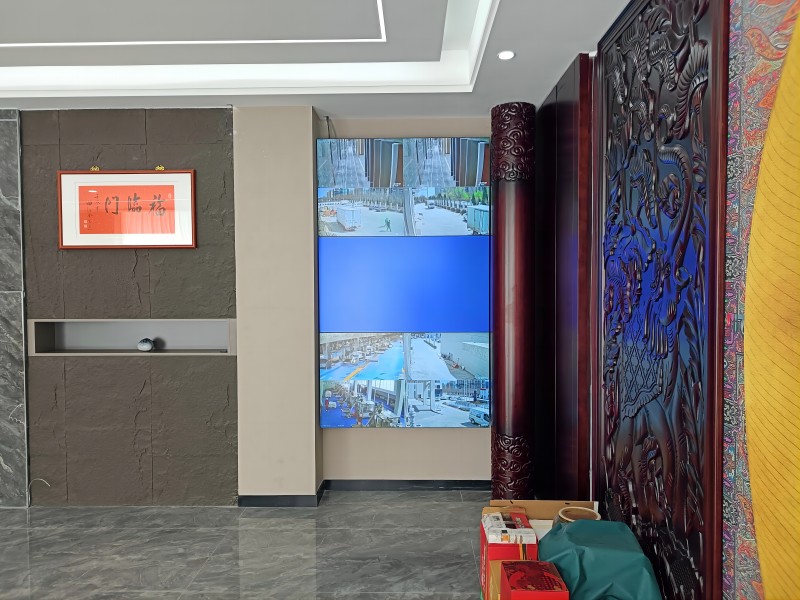 德州市鑫旺集团应用柯华达55寸3.5mm2×2、3×1液晶拼接屏