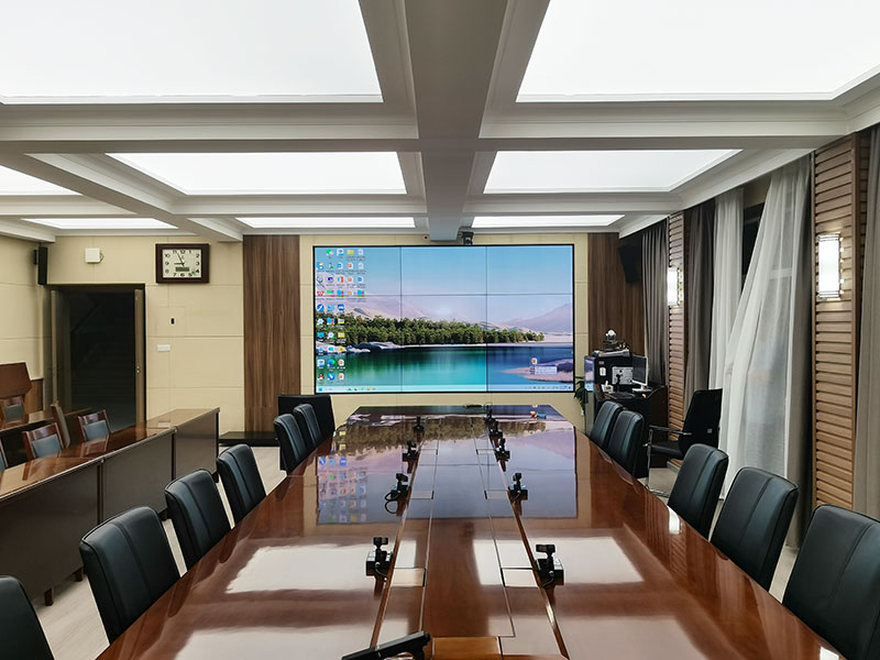 山东英才学院南桥区应用柯华达55寸1.7mm3×3液晶拼接屏