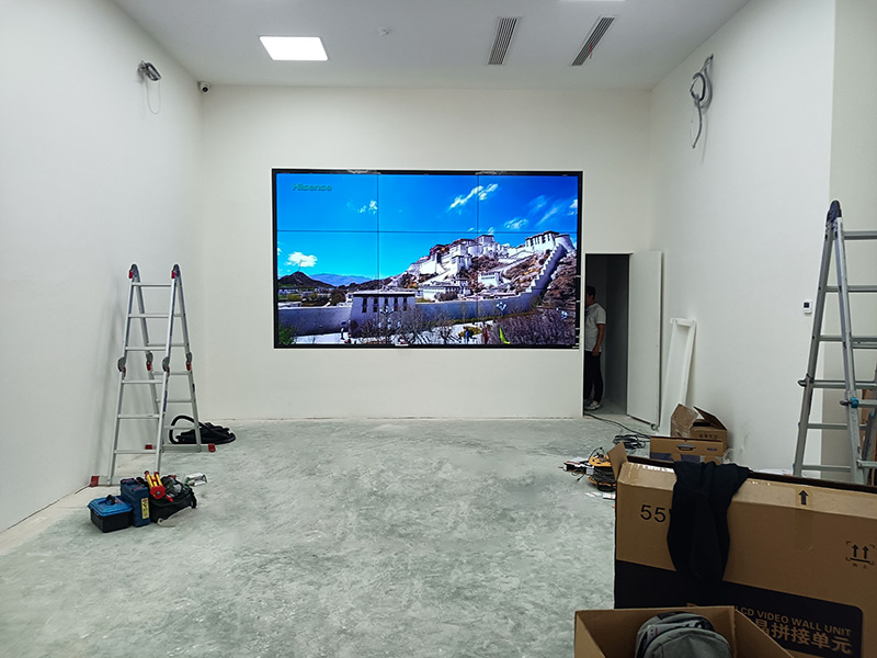 泰安市国家电网公司应用柯华达55寸3.5mm3×3液晶拼接屏